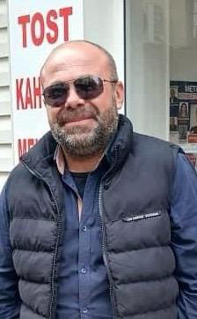 Sokak Düğününde Yolu Kapatma Kavgasında Taksici Öldü, Oğlu Yaralı