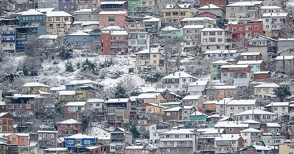 Bursa Beyaza Büründü
