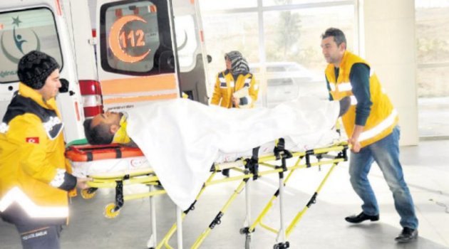 17 yaşında alkollü ve ehliyetsiz: 3 YARALI