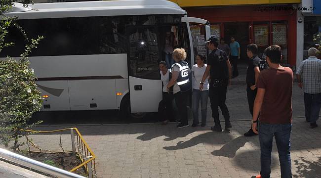 Terör Suçundan Aranması Olan 7 Kişi Gözaltına Alındı