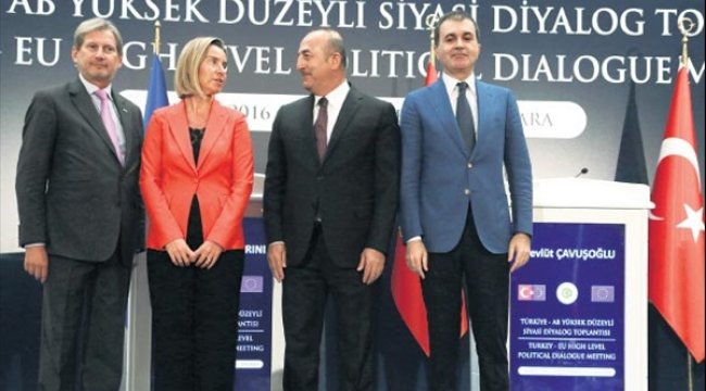 Iki bakandan AB yetkililerine sitem