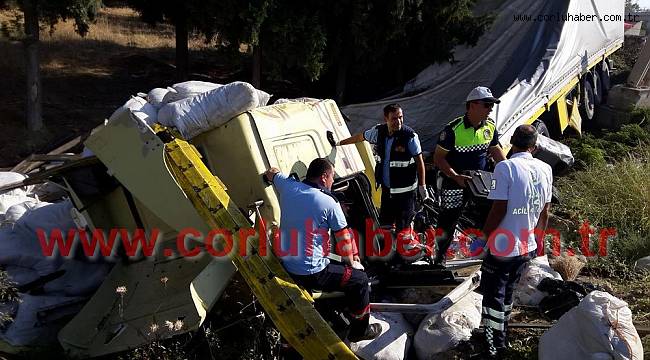 Keşan'da Feci Kaza TIR’ın Sürücüsü Öldü
