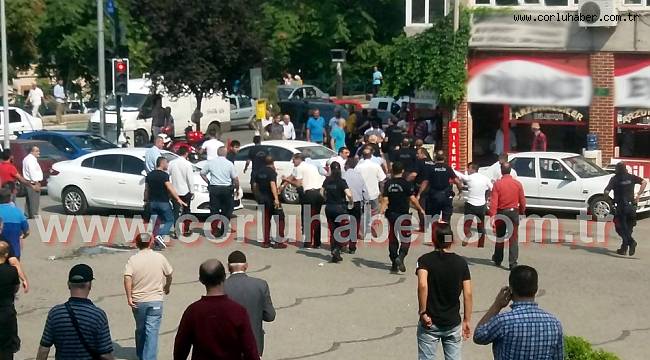 Polis Ateş Açarak Dağıttı
