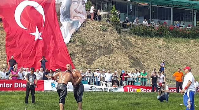 Yemek Yerken Vuruldu