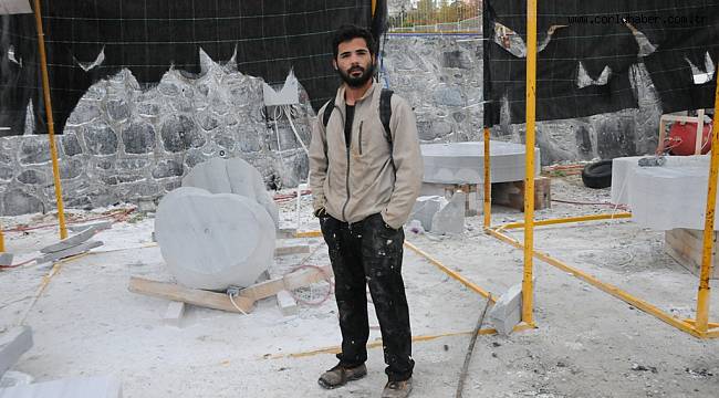 2. Bisanthe Taş Heykel Sempozyumu: “Üstten Gelen El”