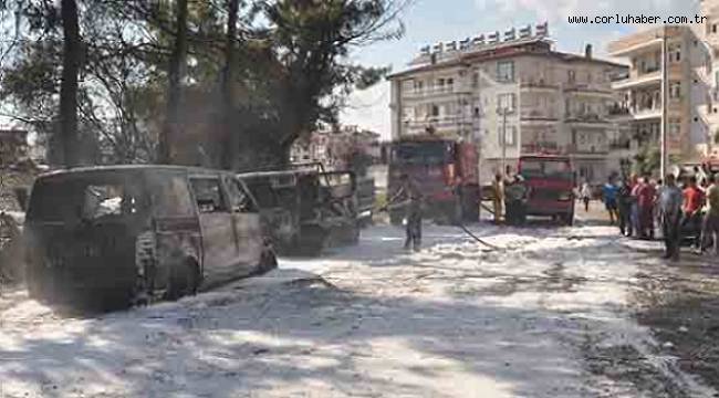 Araçlar Alev Alev Yandı