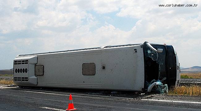 Otobüs Devrildi, 1’i Ağır 40 Yaralı