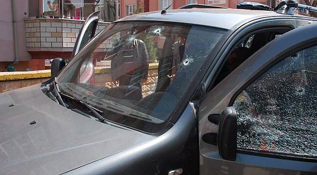 Otomobile Kurşun Yağdırdılar