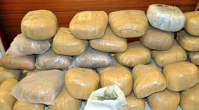 Otomobilin Radyatöründe 16 Kilo Kokain Çıktı