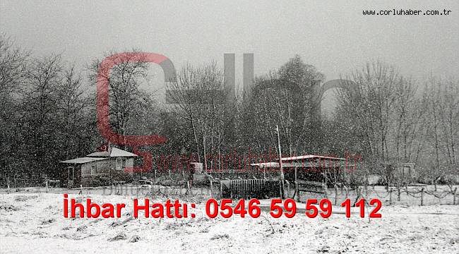 Mevsimin İlk Karı Yağdı