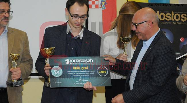 Uluslararası Rodostoşah GM Satranç Turnuvası ödül töreni ile sona erdi