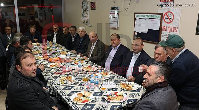 Başkanlar Muhtarlarla Kahvaltıda Buluştu