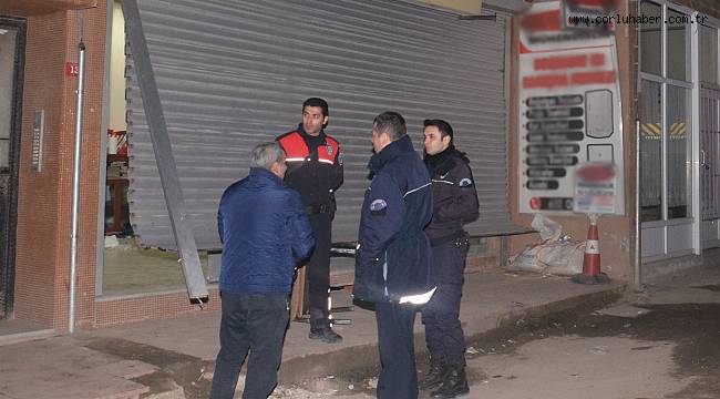 İntihar Eden Anneyi Kızı Kurtardı