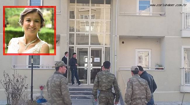 Bebeğinin Yanında Eşinin Silahı İle Canına Kıydı
