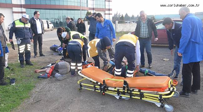 Otomobil İle Motosiklet Çarpıştı, 2 Yaralı