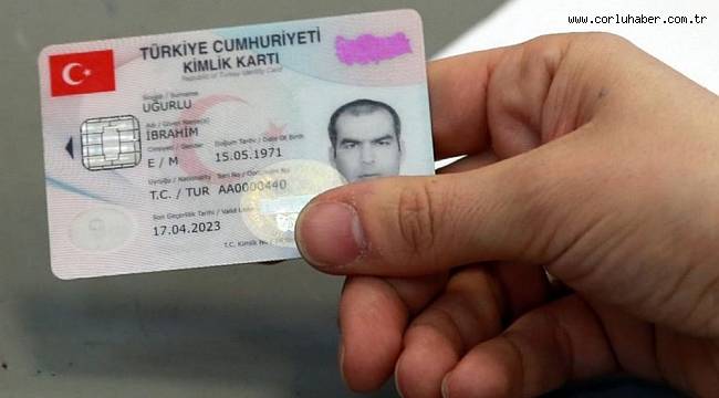 Yeni Kimlik Kartları İçişleri Bakanlığını Harekete Geçirdi