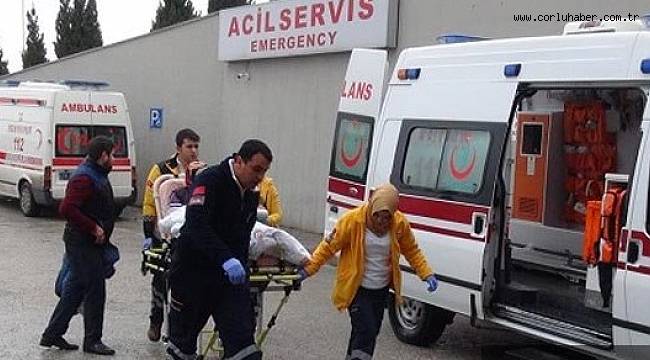 Ayağını Yem Karma Makinesine Kaptırdı