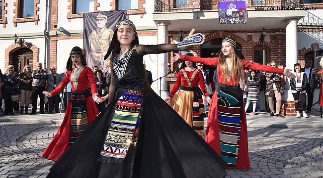 Kursiyerlerimizin Sergisi Törenle Açıldı