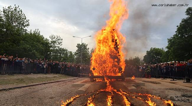 Festival Ateşi Çocuklar İçin Yandı