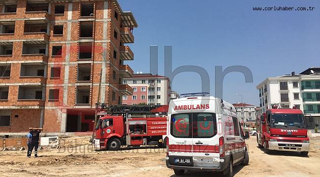 Çocuğunu Göremeyen Baba İnşaata Çıktı