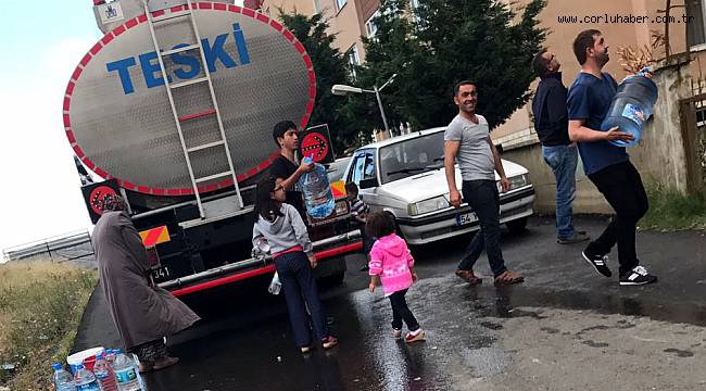 Çorlu'da Damacanalarla Su Çilesi