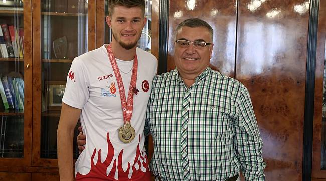 Olimpiyat Şampiyonu Yasin’den Kesimoğlu’na Ziyaret