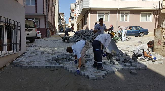 Yolları Bitirmek İçin Emek Harcıyoruz