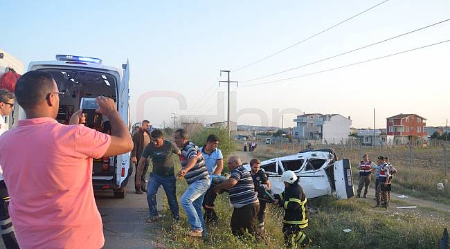 Takla Atan Otomobil Su Kanalına Uçtu, 3 Yaralı