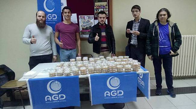AGD'den Öğrencilere Aşure İkramı
