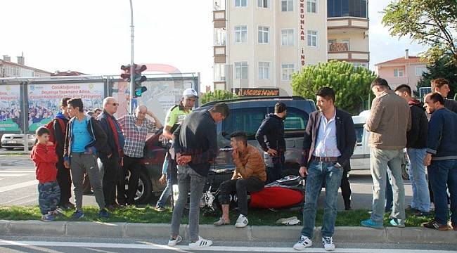 Alkollü Motosiklet Sürücüsü Kazada Yaralandı