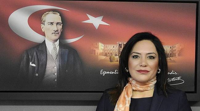 Candan Yüceer'den 24 Kasım Mesajı