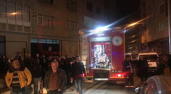 İş Yerinde Çıkan Yangın Paniğe Neden Oldu