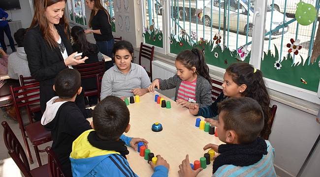 Akıl ve Zeka Oyunları İle Eğlenerek Öğreniyorlar
