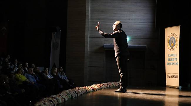 Sunay Akın, Kapaklı'da Atatürk Sevdalıları ile Buluştu