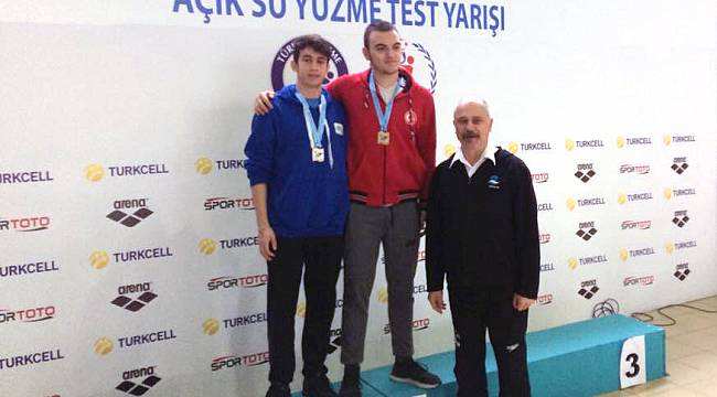Yüzücülerimiz Göğsümüzü Kabartıyor