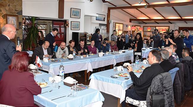 Başkan Eşkinat Çalışan Gazetecilerle Kahvaltıda Bir Araya Geldi