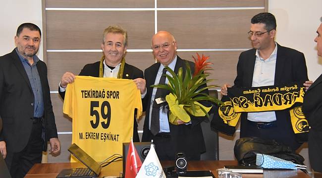 Tekirdağspor'un yeni yönetimi Başkan Eşkinat ile bir araya geldi