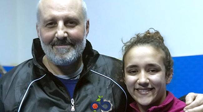 Esma Akkaya Milli Takım Adına Güreşecek
