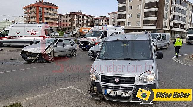 Ölüm Kavşağında Yine Kaza, 2 Yaralı