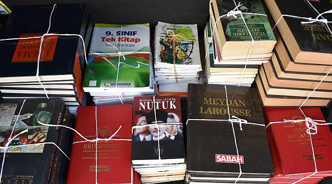 TESKİ İhtiyaç Sahibi Okullara Kitap Desteği Sağlıyor