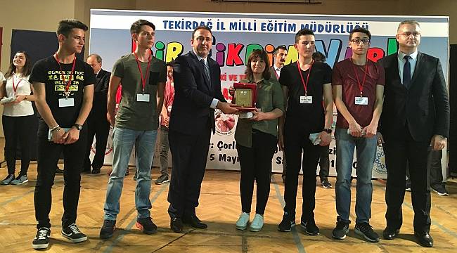 Bir Fikrim Var Yarışması’nın Kazananları Ödüllerini Aldı