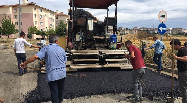 Süleymanpaşa Belediyesi asfalt sezonunu Karadeniz Mahallesi ile açtı