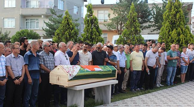 Beyza Gözyaşları Arasında Toprağa Verildi