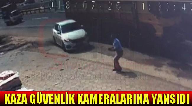 Kaldırımda Bekleyen Adama Çarpan Sürücü Kaçtı