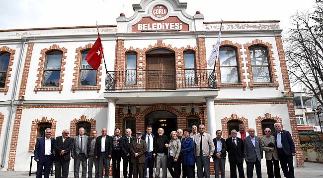 Başkan Sarıkurt Eski Meclis Üyeleriyle Buluştu