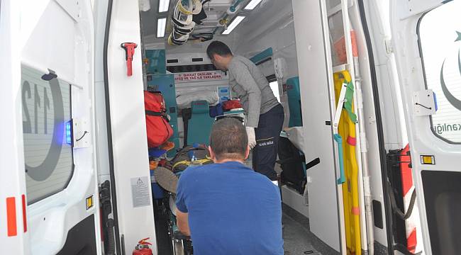 Onarım İçin Çıktığı Çatıdan Düştü