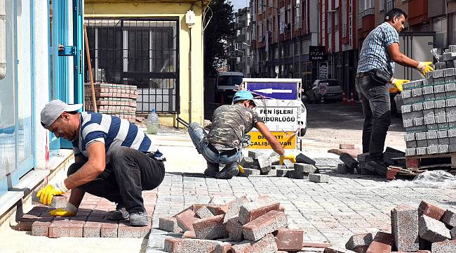 Parke Taşı Çalışmaları Reşadiye Mahallemizde Devam Ediyor