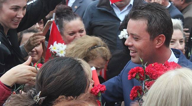 Sarıkurt, "Atatürk'ün TBMM'yi Açtığı Yaşta Çorlu'yu Yönetmeye Talibim"