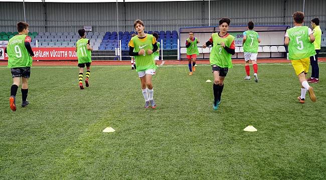 U14 Milli Takım Seçmeleri Çorlu'da Yapılıyor