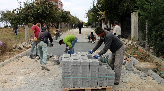Marmaarereğlisi’nde Kilit Taş Çalışmaları Devam Ediyor